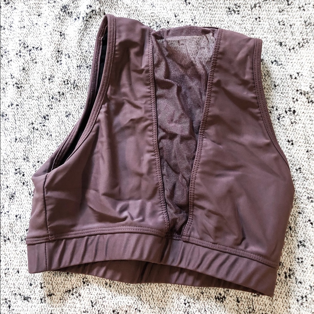 Onzie Purple Deep V Sports Bra SZ Small EUC